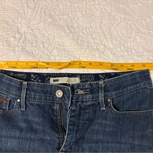 Levi 525 straight leg jeans
